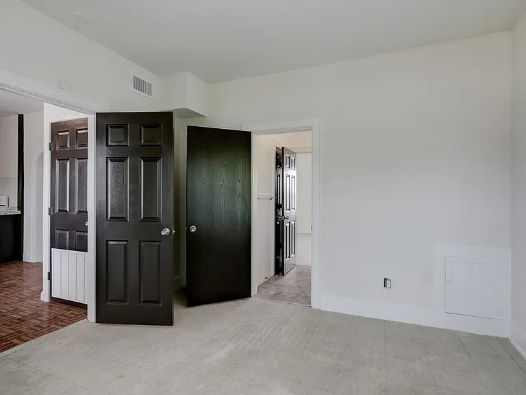 3002 Isabella St — Photo 16