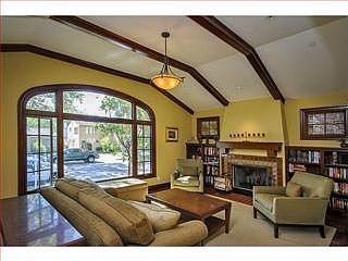 4th image of 124 Aragon Blvd