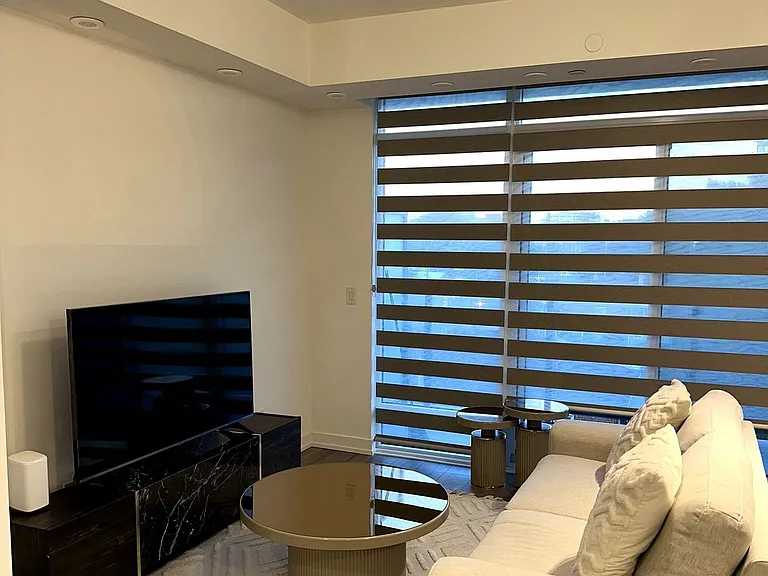 851 Sheppard Ave W #39 — Photo 3