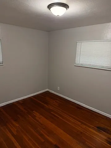 10605 Spring Garden Dr — Photo 7