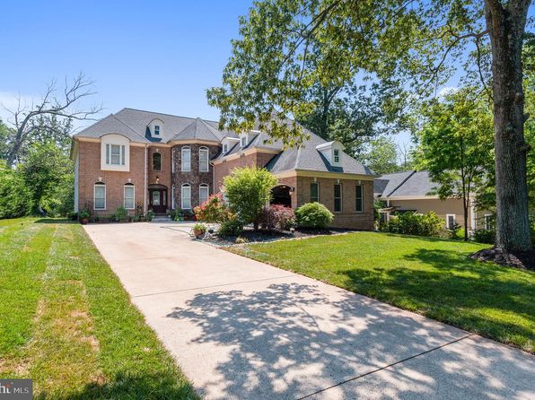 4633 Holly Ave Fairfax Va 22030 Zillow