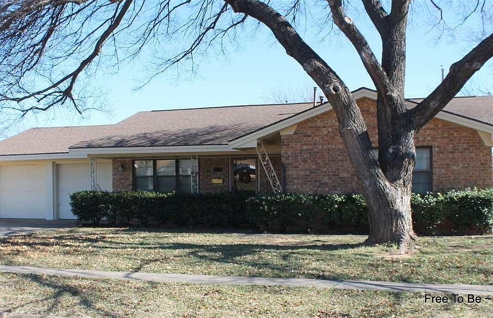 1st image of 819 Mimosa St