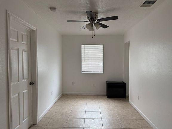 5th image of 3619 Rosalie St #3