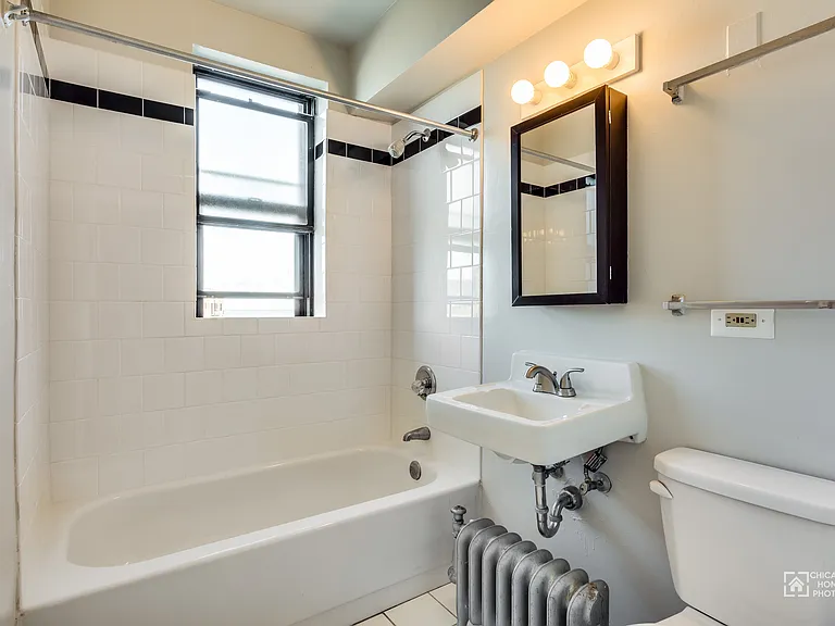 7301 N. Sheridan — Photo 27
