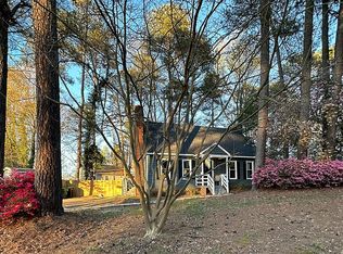 1711 Woodyshade Cir, Richmond, VA 23235