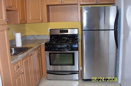 4th image of 7737 N Kendall Dr APT 211