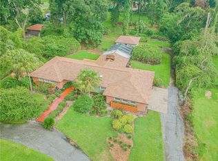 4707 Fairlea Dr, Valrico, FL 33596