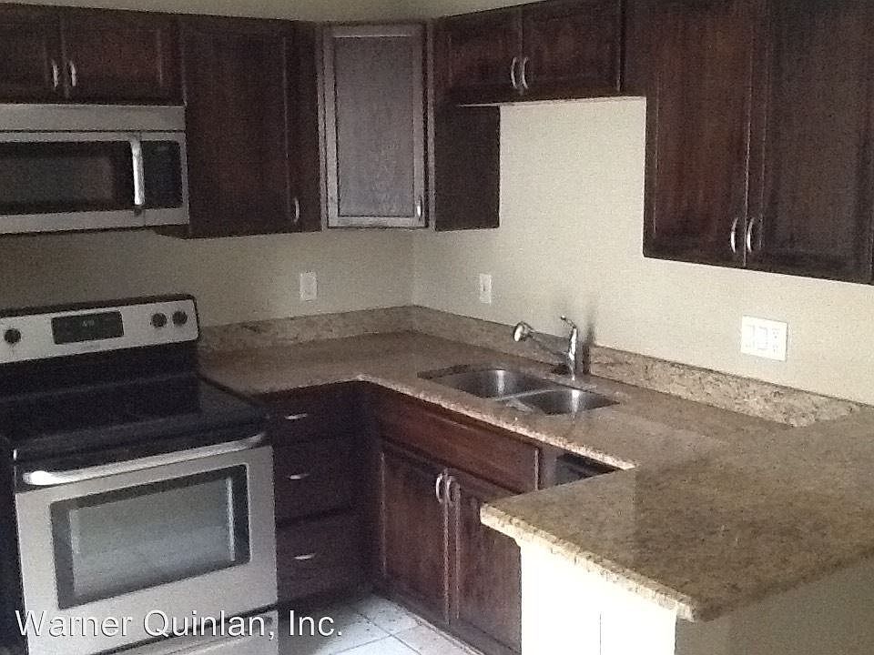 2nd image of 5307 Regal Oak Cir
