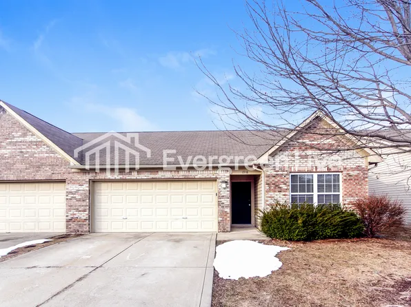 1918 Lisa Walk Dr, Indianapolis, IN 46227