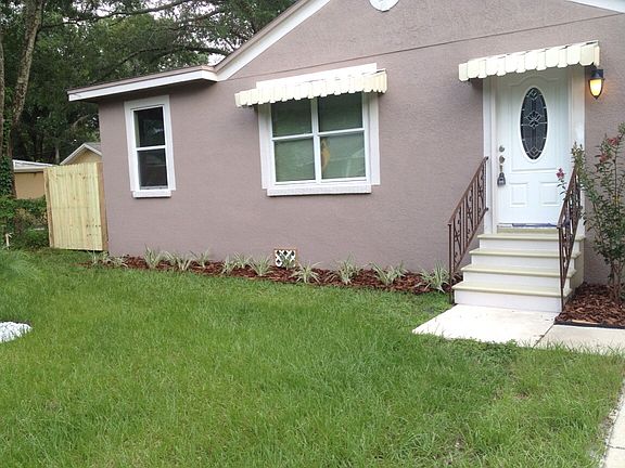 3rd image of 1508 W Kirby St