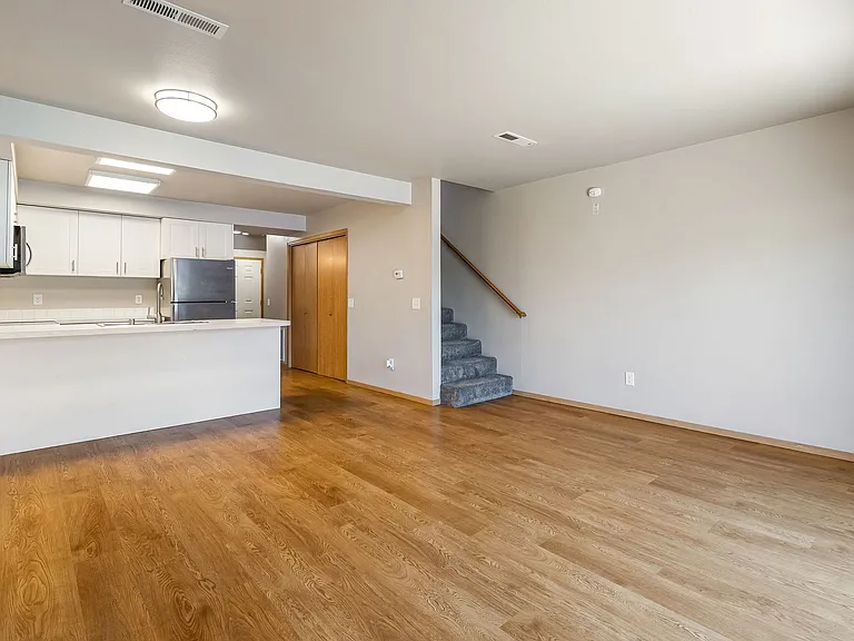 Parkview Apartments Your Next Home Awaits! — Photo 43