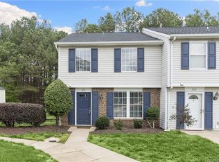 252 Water Oak Dr, Pineville, NC 28134