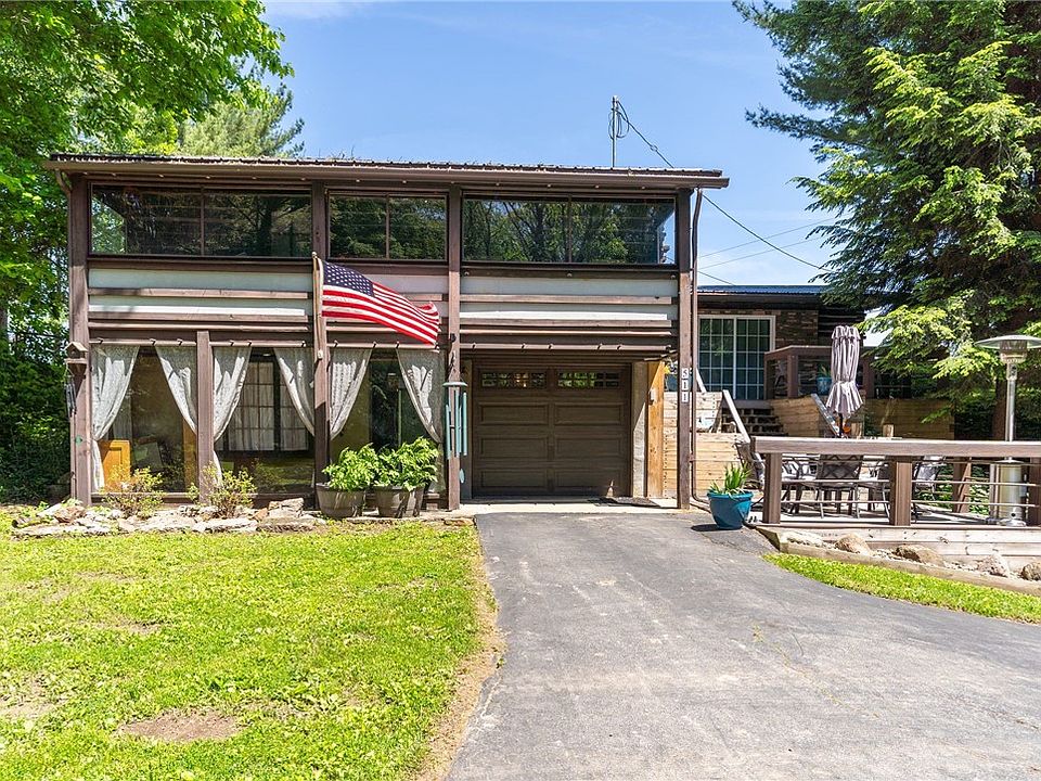 1st image of 511 Covert Rd