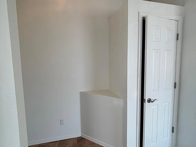 7822 Desert Springs Ct SW — Photo 4