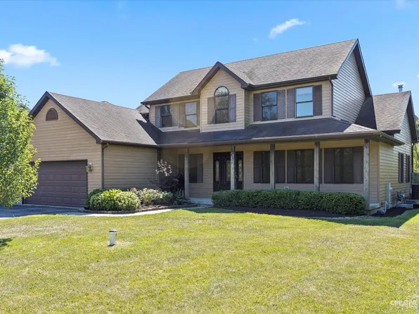 7907 Graf Rd, Harvard, IL 60033