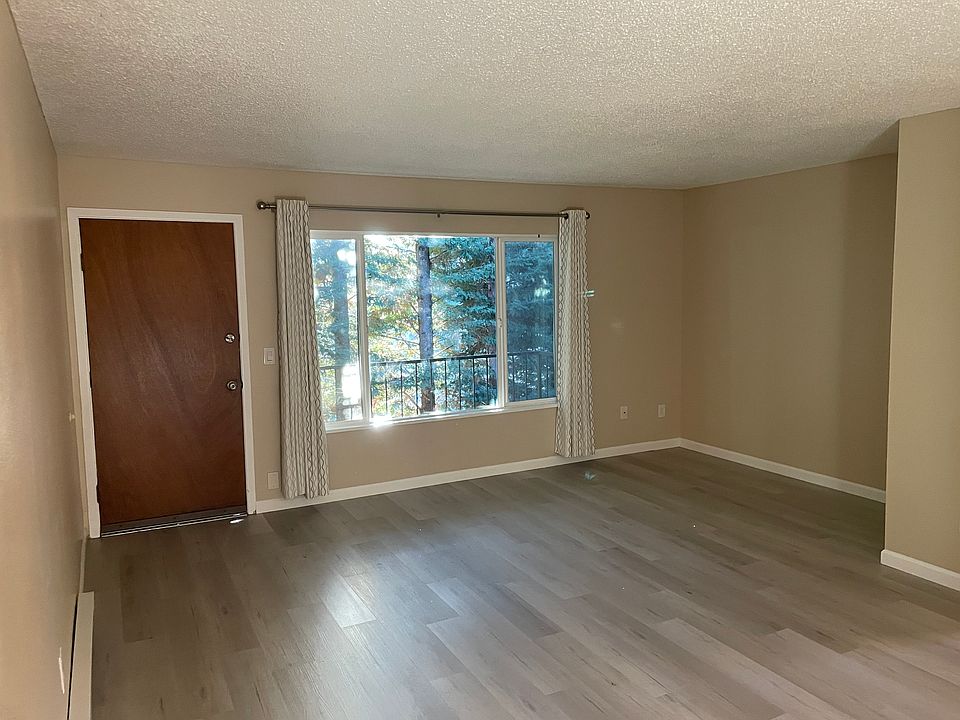 1st image of 8130 N Willamette Blvd APT 6