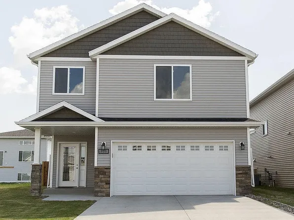 928 41st Ave S, Moorhead, MN 56560