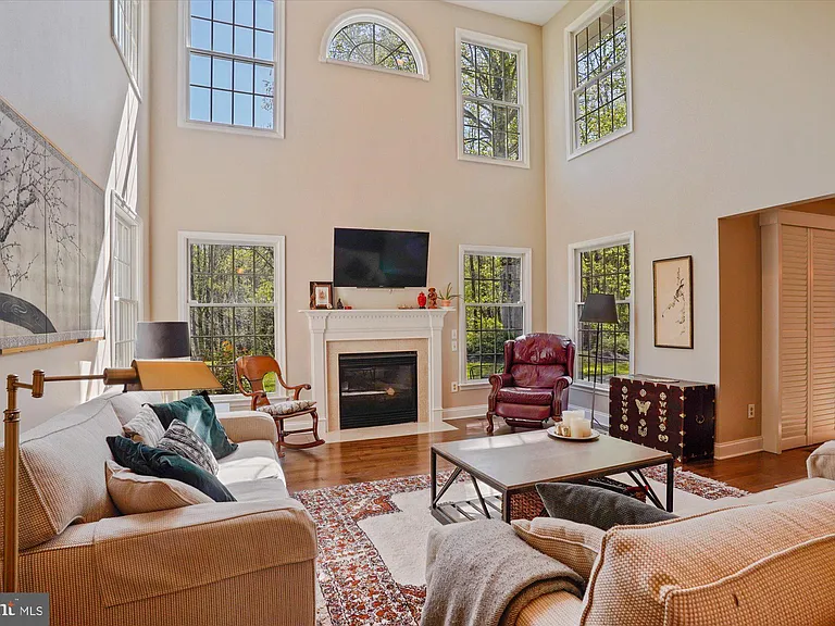 307 Rhineforte Dr — Photo 9