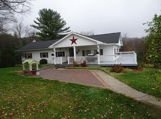 585 Hill Rd, Palmerton, PA 18071