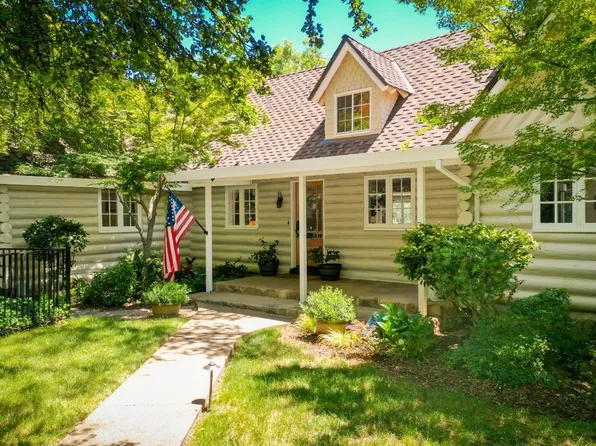 271 Greenfield Ave, Auburn, CA 95603