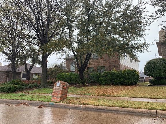2nd image of 2118 Stillwater Dr