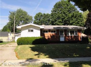 2104 Rossiter Pl, Lansing, MI