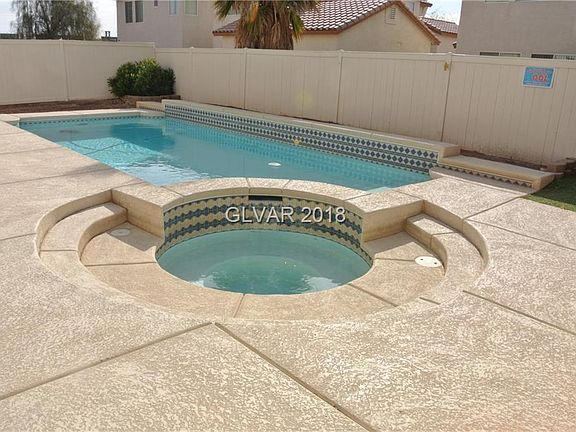 3rd image of 4445 Santa Clarita Ave