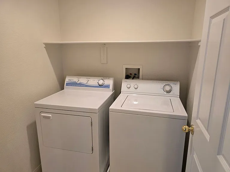 8300 Apple Spice St — Photo 31