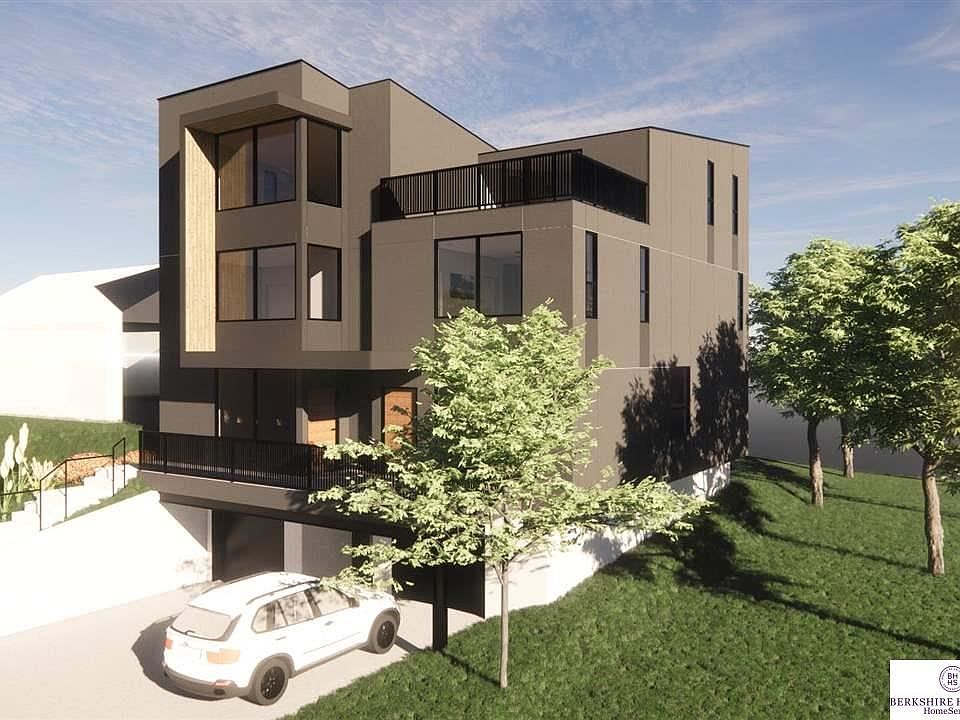 1st image of 4628 Capitol Ave