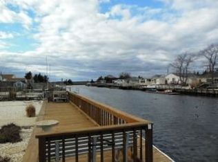 34 W Potomac Dr, Little Egg Harbor, NJ 08087