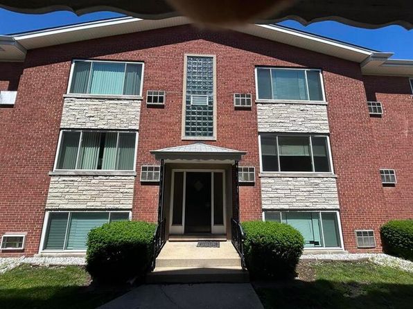 6788 N Sauganash Ave #1A