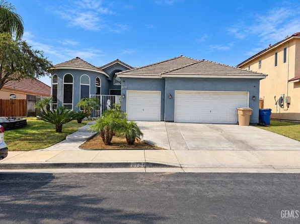 3731 Park Mountain Dr, Bakersfield, CA 93308
