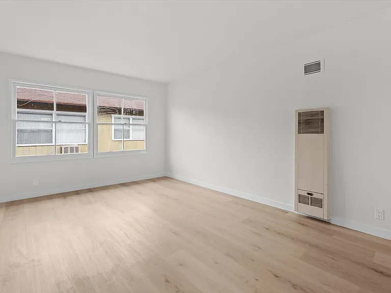 6242 Beck Ave #5 — Photo 12