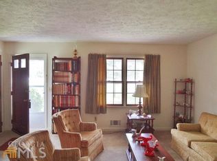 5713 Salem Rd, Covington, GA 30016