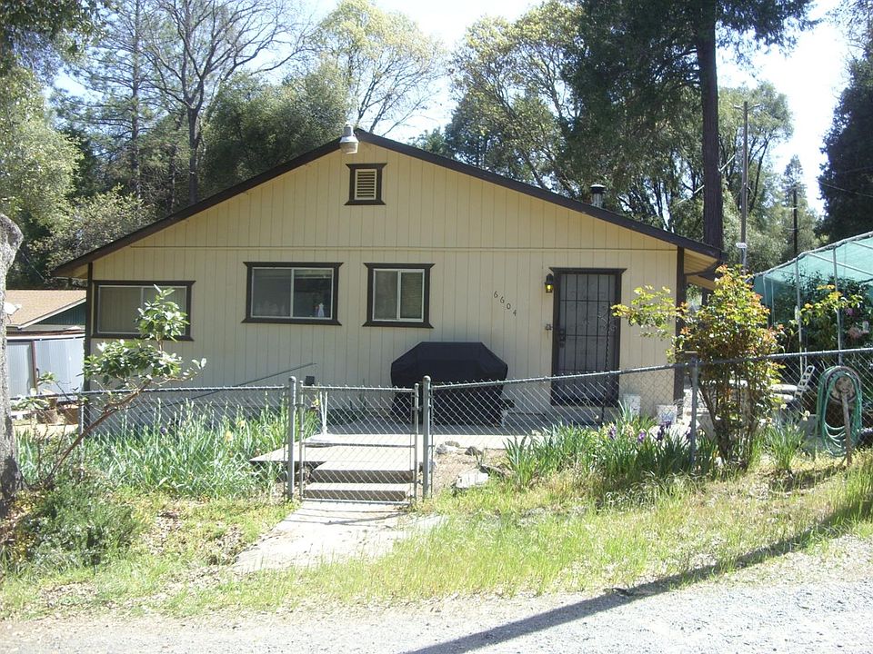 2nd image of 6604 Autumn Way