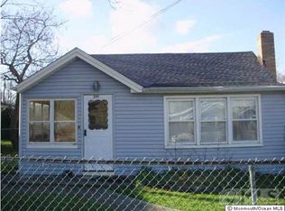 291 Lincoln Ave, Laurence Harbor, NJ 08879