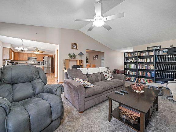 5th image of 6854 Candlewood Ct