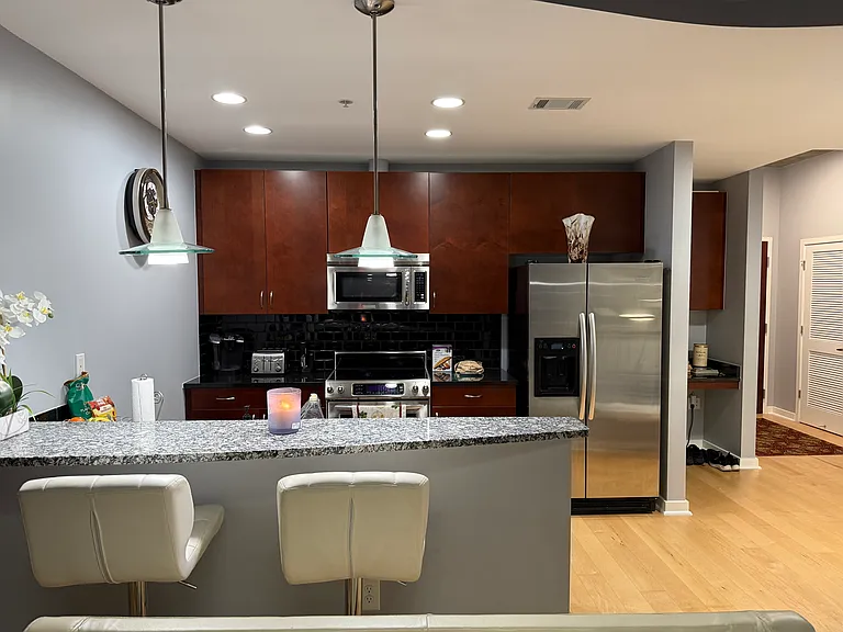 400 W Peachtree St NW #3606 — Photo 5