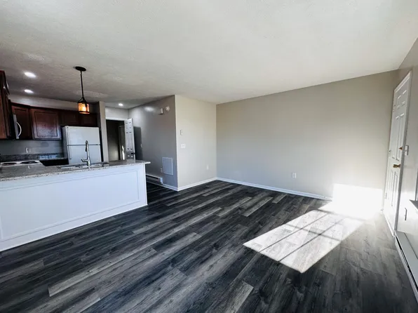 401 Woodland Cir #9, Waynesboro, VA 22980
