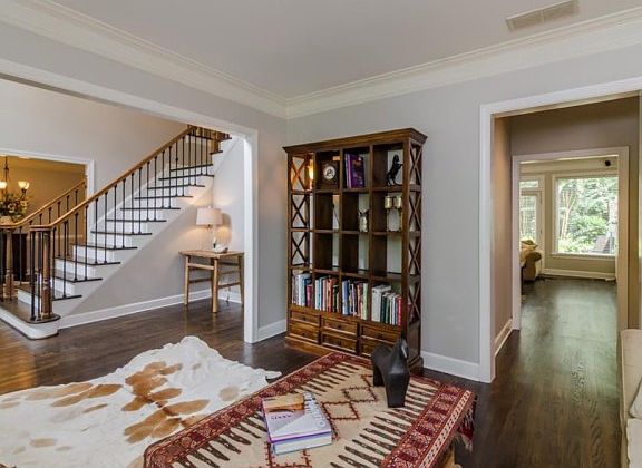 4th image of 3710 Bellegrove Dr