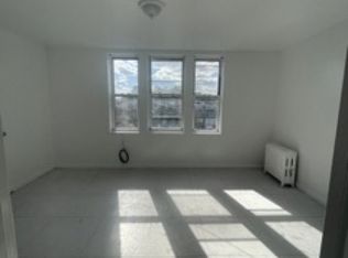 99 W Palisade Ave #4, Englewood, NJ 07631