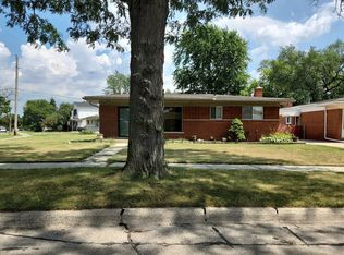 29144 Orvylle Dr, Warren, MI 48092