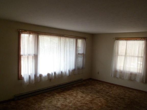 4th image of 125 Lynnwood Dr