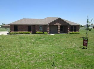 223 Lexington Cir, Haslet, TX 76052