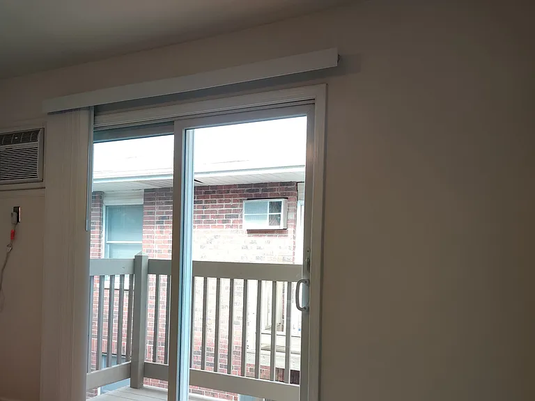232 Pierce St — Photo 9