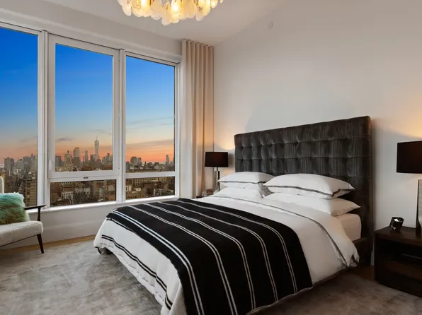 368 3rd Avenue image 12 of 33