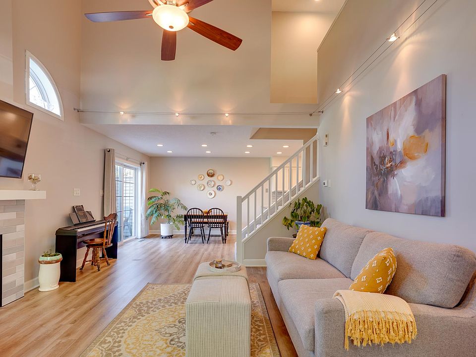 1st image of 1065 68th St Unit 8