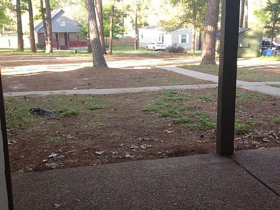 3rd image of 828 Highway 71 E APT 1B