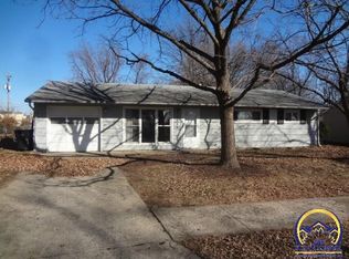 1732 SE 29th Ter, Topeka, KS 66605