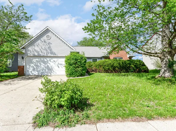 3666 Crickwood Dr, Indianapolis, IN 46268